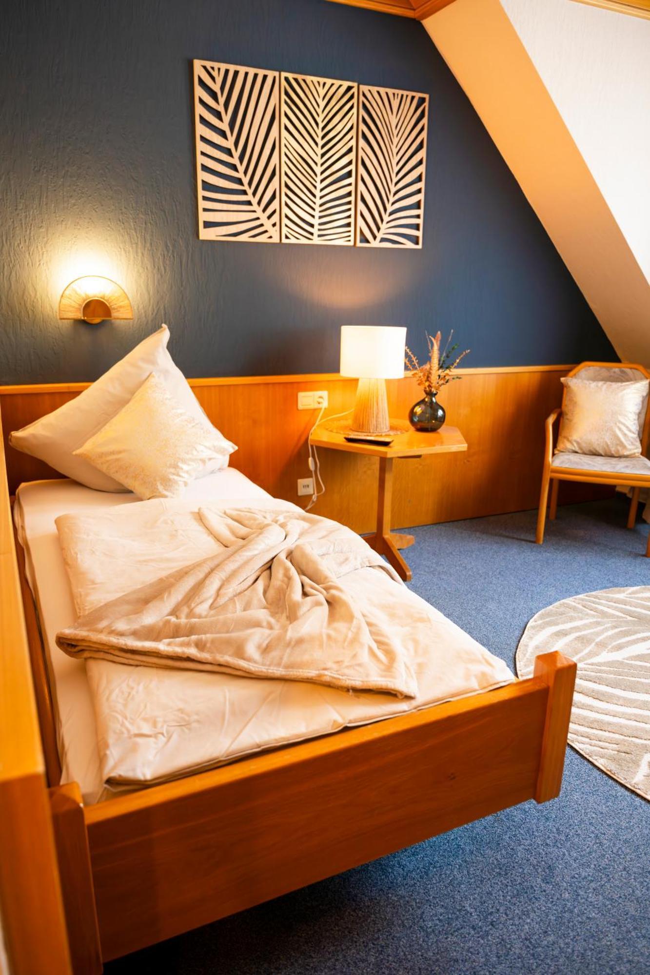 Hotel Guelser Weinstube Koblenz  Exterior photo